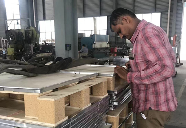 國(guó)外客戶(hù)