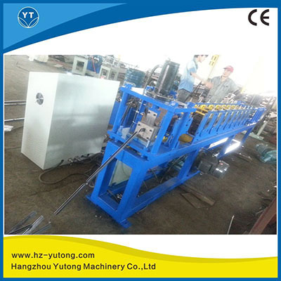 新型包邊鋼帶機(jī)